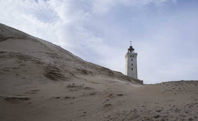 Датские архитекторы превратят умирающий маяк в произведение искусства