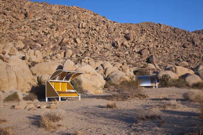 Кемпинг в Калифорнийской пустыне с кабинками Wagon Stations