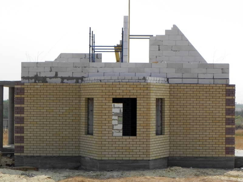 Дом из газобетона - построить выгодно