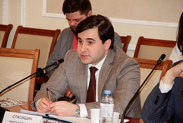Предложения по корректировке поправок в 214-ФЗ обсудили в «Деловой России»