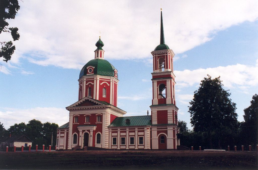 Церкви в усадьбе Тютчева, построенной КНАУФ, исполнилось 15 лет